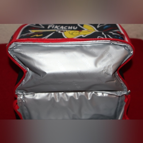 Pokémon Pikachu Thermos Dual Compartment Insulated Lunch Bag. New. - Picture 16 of 16